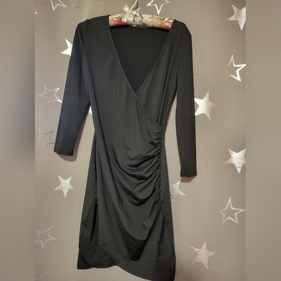 Black Elegant Dress - Picture 3 of 3